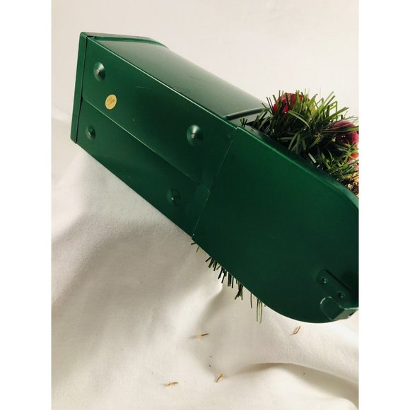 VINTAGE CHRISTMAS DECORATION GreenTin Mailbox Floral Fruit Arrangement - Picture 8 of 9